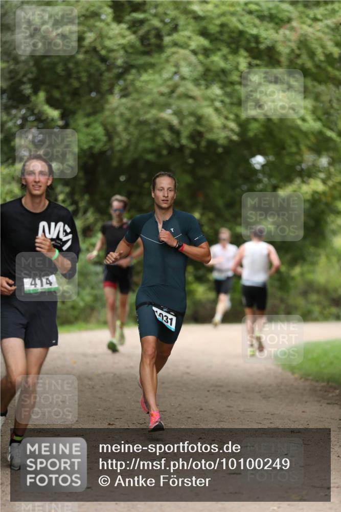 30.08.2026 - Elbe Triathlon Hamburg Antke Förster http://msf.ph/oto/10100249 30.08.2026 11:03:18 Laufen 10, 414, 931 meine-sportfotos.de