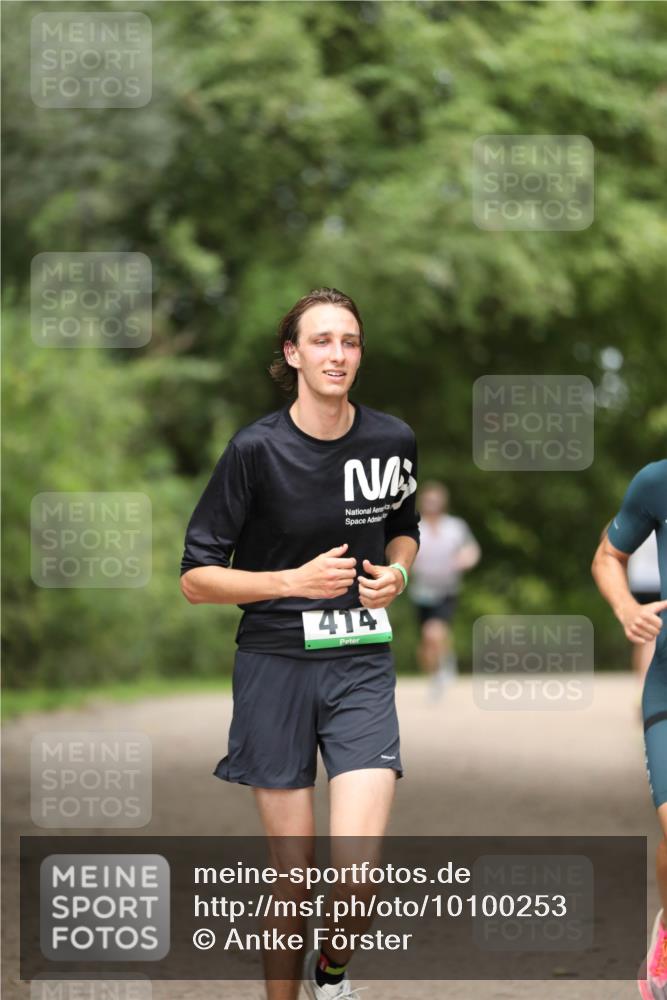 30.08.2026 - Elbe Triathlon Hamburg Antke Förster http://msf.ph/oto/10100253 30.08.2026 11:03:19 Laufen 414 meine-sportfotos.de