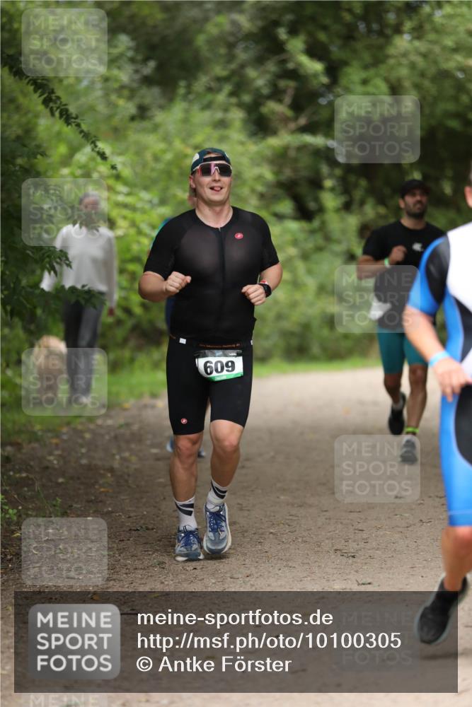30.08.2026 - Elbe Triathlon Hamburg Antke Förster http://msf.ph/oto/10100305 30.08.2026 11:03:44 Laufen 609 meine-sportfotos.de