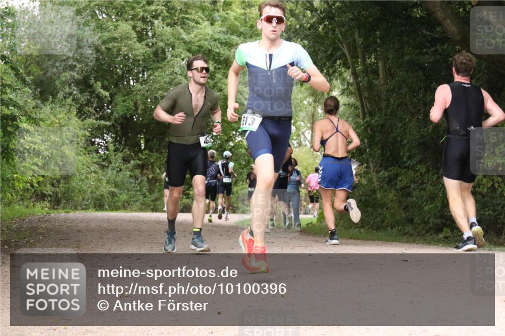 30.08.2026 - Elbe Triathlon Hamburg Antke Förster http://msf.ph/oto/10100396 30.08.2026 11:08:26 Laufen 513 meine-sportfotos.de