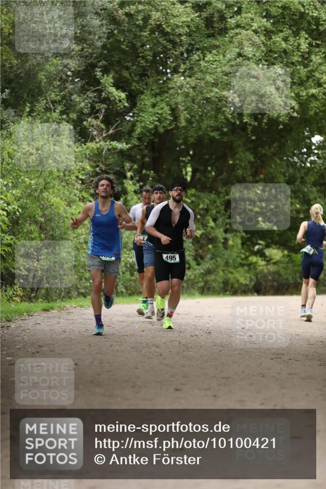 30.08.2026 - Elbe Triathlon Hamburg Antke Förster http://msf.ph/oto/10100421 30.08.2026 11:05:04 Laufen 495 meine-sportfotos.de