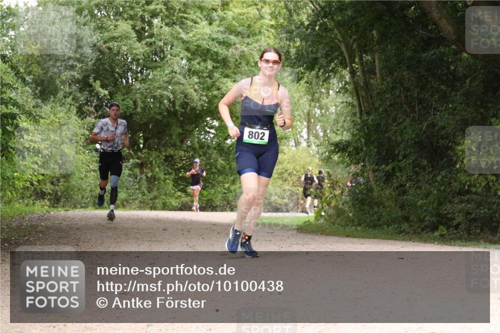 30.08.2026 - Elbe Triathlon Hamburg Antke Förster http://msf.ph/oto/10100438 30.08.2026 11:08:52 Laufen 802 meine-sportfotos.de