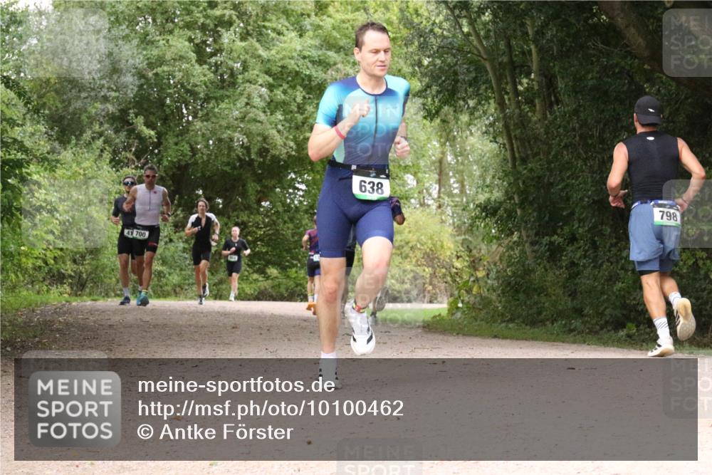 30.08.2026 - Elbe Triathlon Hamburg Antke Förster http://msf.ph/oto/10100462 30.08.2026 11:09:21 Laufen 41, 700, 638, 798 meine-sportfotos.de