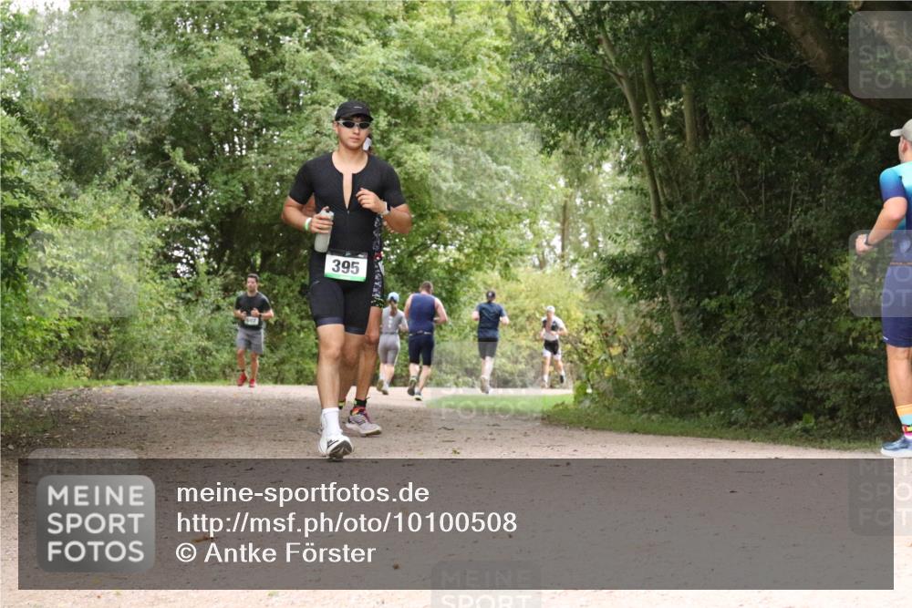 30.08.2026 - Elbe Triathlon Hamburg Antke Förster http://msf.ph/oto/10100508 30.08.2026 11:09:53 Laufen 607, 395 meine-sportfotos.de