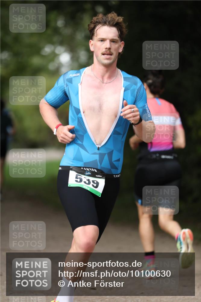 30.08.2026 - Elbe Triathlon Hamburg Antke Förster http://msf.ph/oto/10100630 30.08.2026 11:07:48 Laufen 539 meine-sportfotos.de