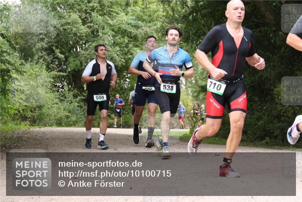 30.08.2026 - Elbe Triathlon Hamburg Antke Förster http://msf.ph/oto/10100715 30.08.2026 11:11:55 Laufen 500, 538, 710 meine-sportfotos.de