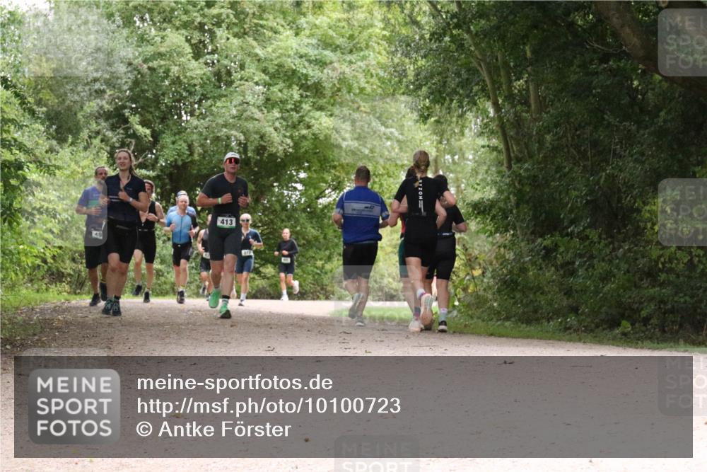 30.08.2026 - Elbe Triathlon Hamburg Antke Förster http://msf.ph/oto/10100723 30.08.2026 11:12:03 Laufen 49, 413 meine-sportfotos.de