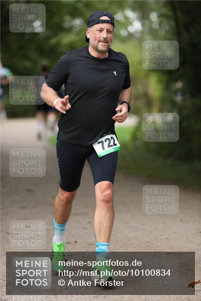 30.08.2026 - Elbe Triathlon Hamburg Antke Förster http://msf.ph/oto/10100834 30.08.2026 11:10:04 Laufen 722 meine-sportfotos.de