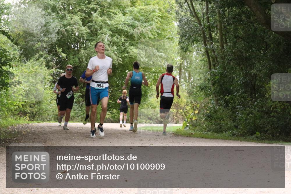 30.08.2026 - Elbe Triathlon Hamburg Antke Förster http://msf.ph/oto/10100909 30.08.2026 11:13:40 Laufen 793, 994 meine-sportfotos.de
