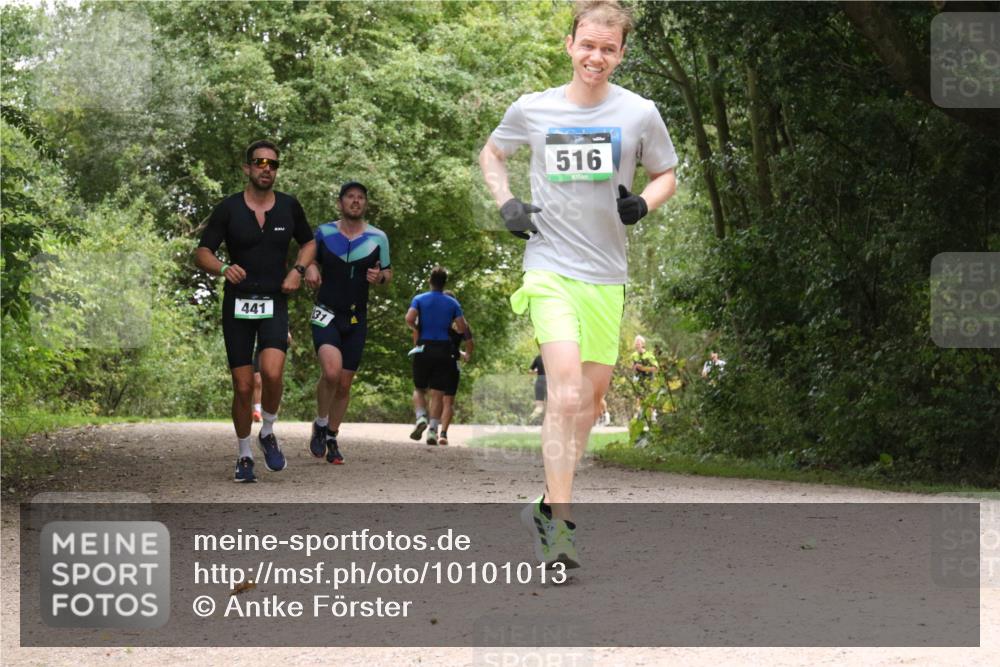 30.08.2026 - Elbe Triathlon Hamburg Antke Förster http://msf.ph/oto/10101013 30.08.2026 11:14:56 Laufen 441, 31, 516 meine-sportfotos.de