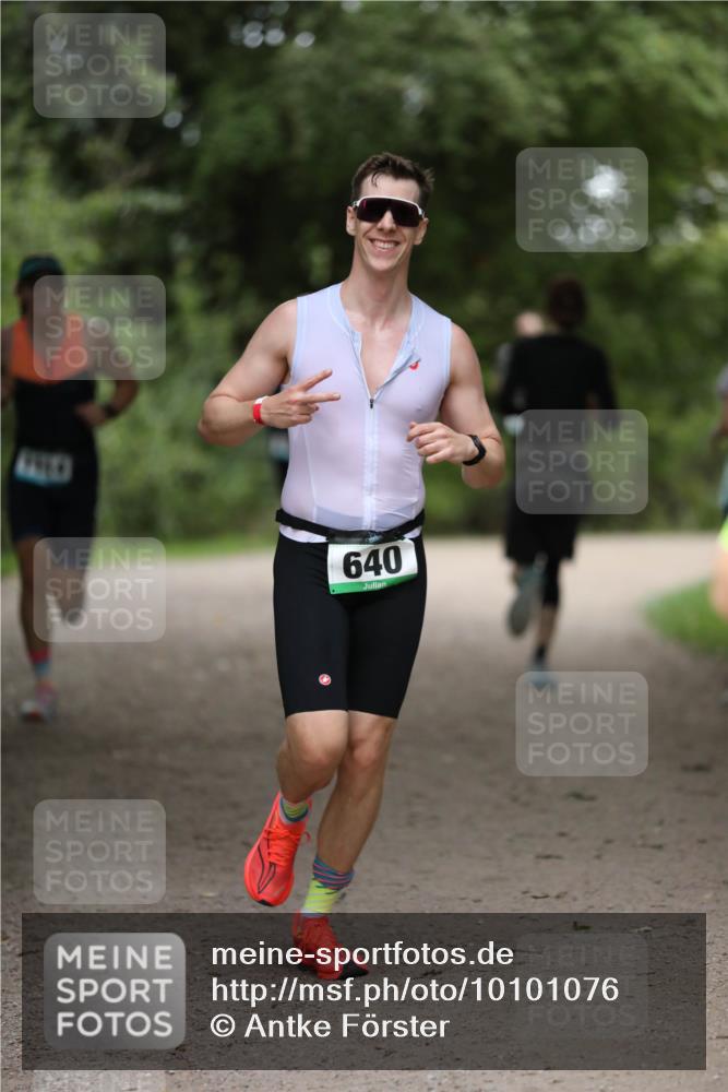 30.08.2026 - Elbe Triathlon Hamburg Antke Förster http://msf.ph/oto/10101076 30.08.2026 11:12:30 Laufen 640 meine-sportfotos.de