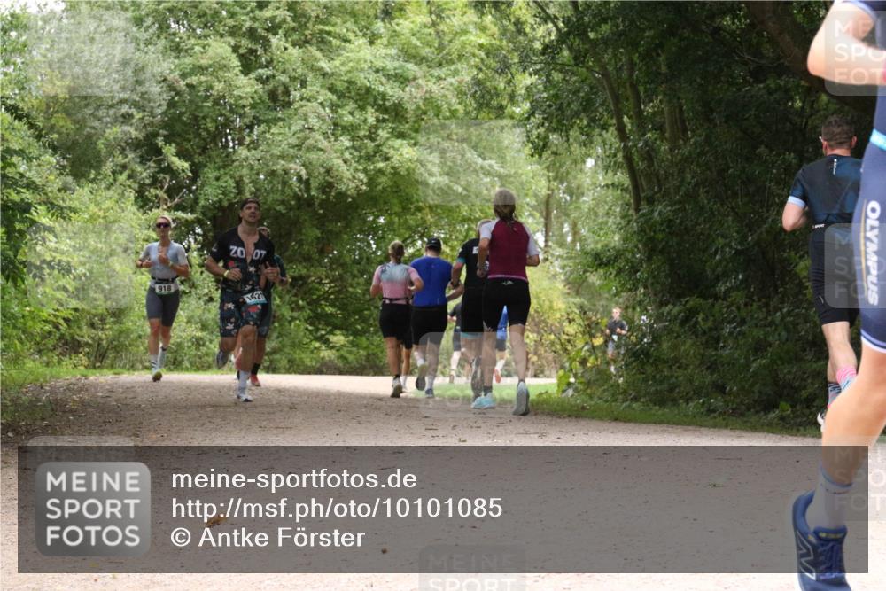 30.08.2026 - Elbe Triathlon Hamburg Antke Förster http://msf.ph/oto/10101085 30.08.2026 11:15:30 Laufen 72 meine-sportfotos.de
