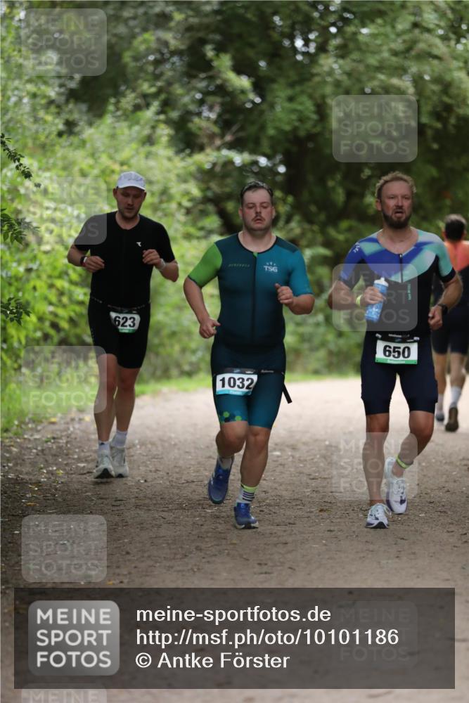 30.08.2026 - Elbe Triathlon Hamburg Antke Förster http://msf.ph/oto/10101186 30.08.2026 11:13:25 Laufen 623, 1032, 650 meine-sportfotos.de