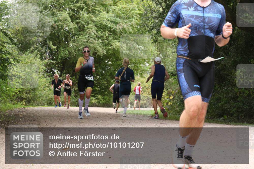 30.08.2026 - Elbe Triathlon Hamburg Antke Förster http://msf.ph/oto/10101207 30.08.2026 11:16:53 Laufen  meine-sportfotos.de