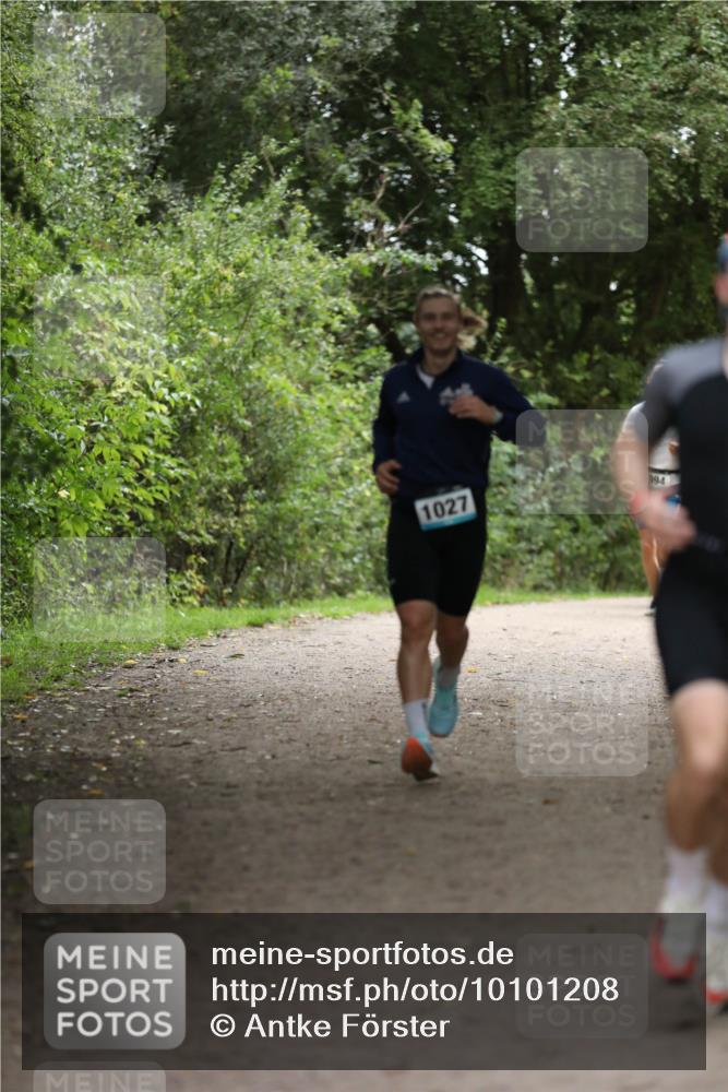 30.08.2026 - Elbe Triathlon Hamburg Antke Förster http://msf.ph/oto/10101208 30.08.2026 11:13:35 Laufen 1027, 994 meine-sportfotos.de