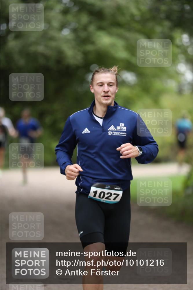 30.08.2026 - Elbe Triathlon Hamburg Antke Förster http://msf.ph/oto/10101216 30.08.2026 11:13:37 Laufen 1027 meine-sportfotos.de