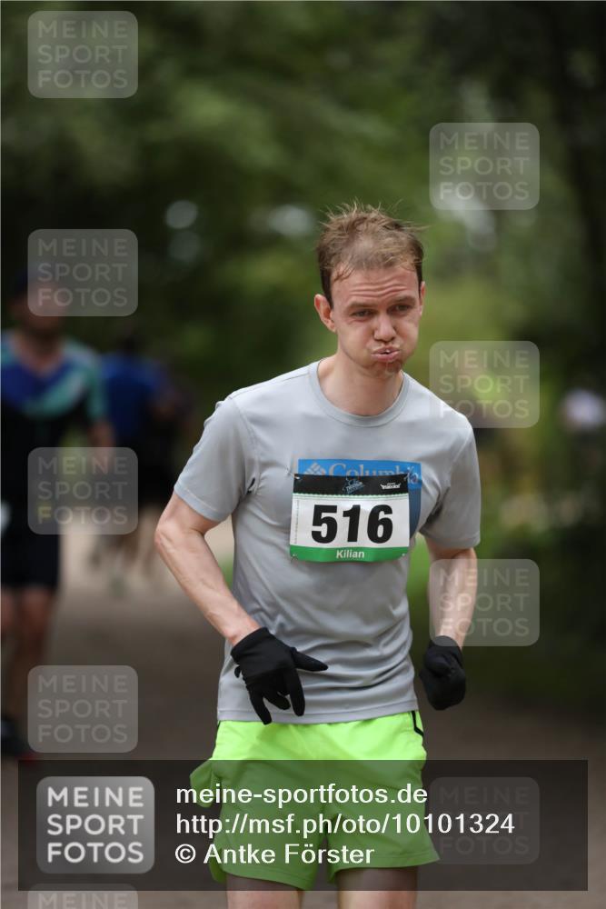 30.08.2026 - Elbe Triathlon Hamburg Antke Förster http://msf.ph/oto/10101324 30.08.2026 11:14:57 Laufen 516 meine-sportfotos.de