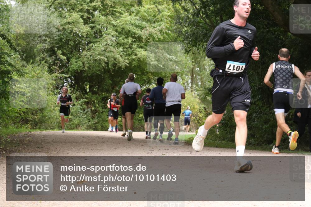 30.08.2026 - Elbe Triathlon Hamburg Antke Förster http://msf.ph/oto/10101403 30.08.2026 11:18:55 Laufen  meine-sportfotos.de