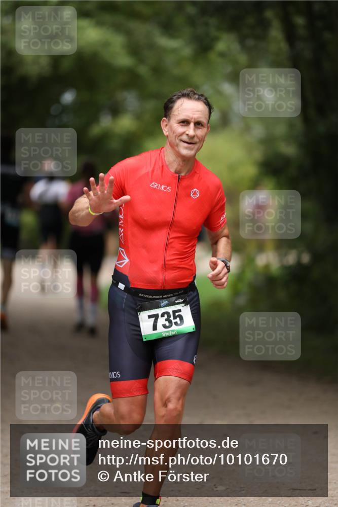 30.08.2026 - Elbe Triathlon Hamburg Antke Förster http://msf.ph/oto/10101670 30.08.2026 11:18:32 Laufen 735 meine-sportfotos.de