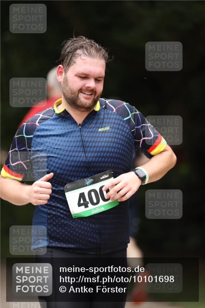 30.08.2026 - Elbe Triathlon Hamburg Antke Förster http://msf.ph/oto/10101698 30.08.2026 11:18:48 Laufen 400 meine-sportfotos.de