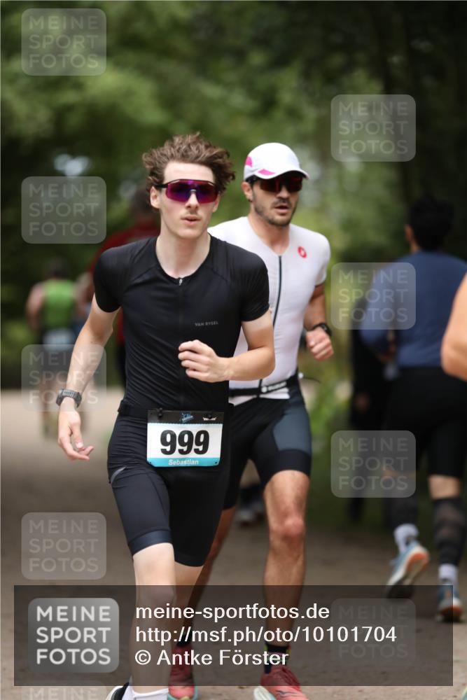 30.08.2026 - Elbe Triathlon Hamburg Antke Förster http://msf.ph/oto/10101704 30.08.2026 11:18:51 Laufen 999 meine-sportfotos.de