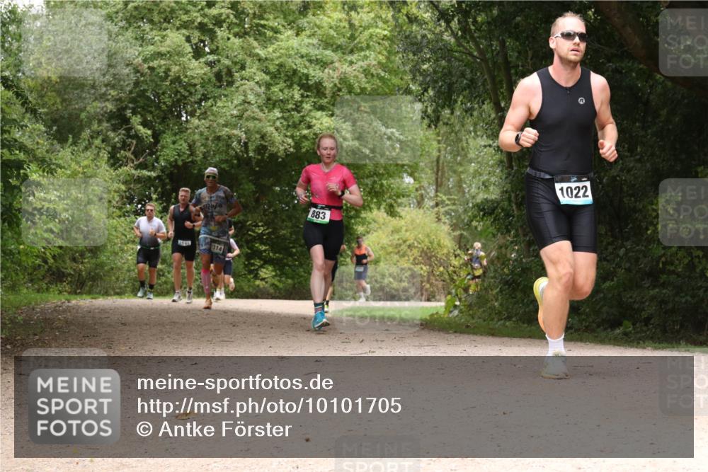 30.08.2026 - Elbe Triathlon Hamburg Antke Förster http://msf.ph/oto/10101705 30.08.2026 11:21:55 Laufen 3548, 314, 883, 1022 meine-sportfotos.de