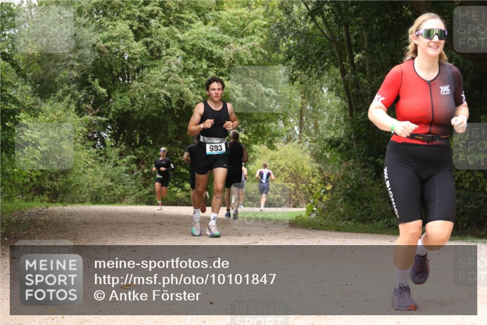 30.08.2026 - Elbe Triathlon Hamburg Antke Förster http://msf.ph/oto/10101847 30.08.2026 11:23:00 Laufen 993, 1915 meine-sportfotos.de
