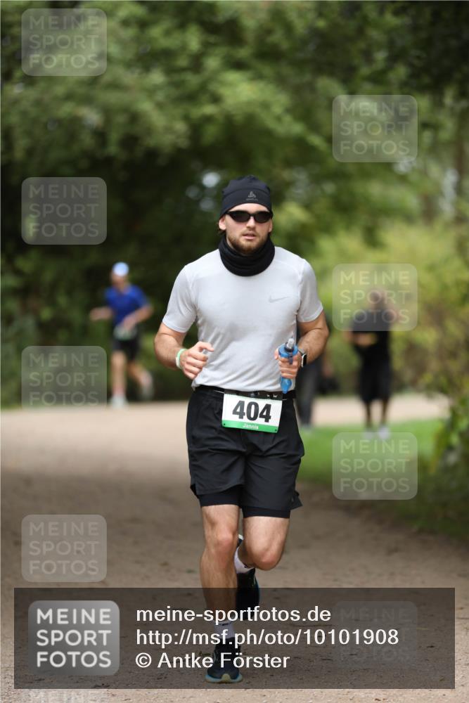 30.08.2026 - Elbe Triathlon Hamburg Antke Förster http://msf.ph/oto/10101908 30.08.2026 11:20:55 Laufen 404 meine-sportfotos.de