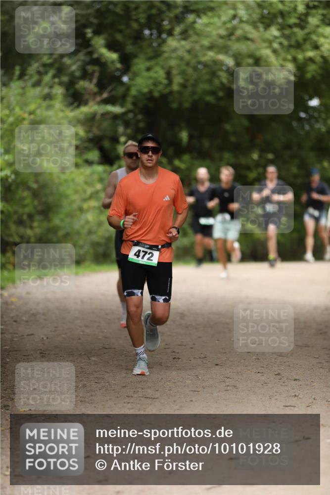 30.08.2026 - Elbe Triathlon Hamburg Antke Förster http://msf.ph/oto/10101928 30.08.2026 11:21:16 Laufen 472 meine-sportfotos.de