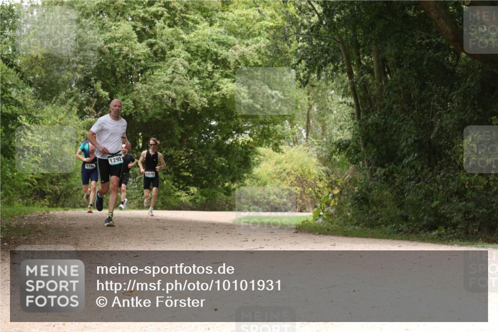 30.08.2026 - Elbe Triathlon Hamburg Antke Förster http://msf.ph/oto/10101931 30.08.2026 11:23:58 Laufen 1198, 1292, 1079 meine-sportfotos.de