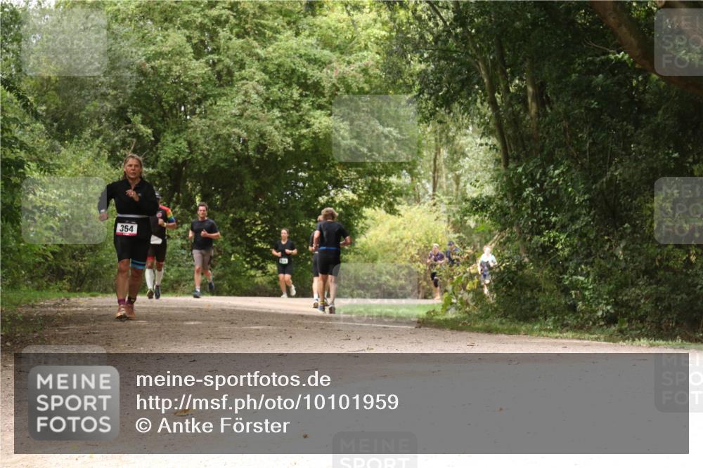 30.08.2026 - Elbe Triathlon Hamburg Antke Förster http://msf.ph/oto/10101959 30.08.2026 11:24:21 Laufen 354 meine-sportfotos.de