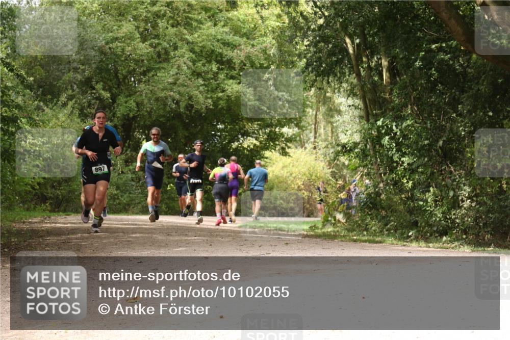 30.08.2026 - Elbe Triathlon Hamburg Antke Förster http://msf.ph/oto/10102055 30.08.2026 11:25:23 Laufen 897 meine-sportfotos.de