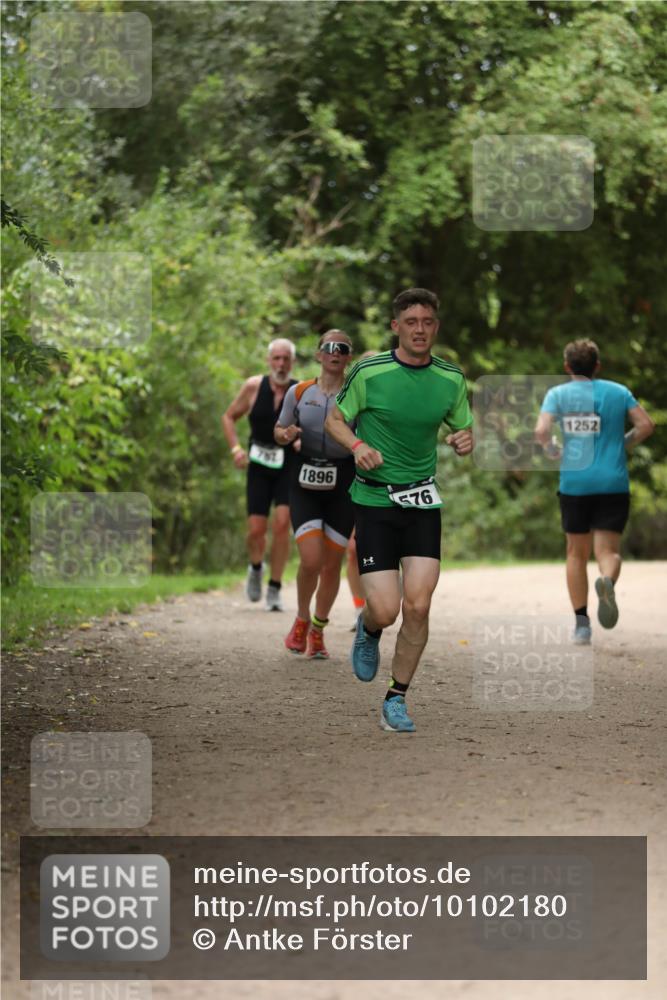 30.08.2026 - Elbe Triathlon Hamburg Antke Förster http://msf.ph/oto/10102180 30.08.2026 11:23:18 Laufen 787, 1896, 576, 1, 1252 meine-sportfotos.de