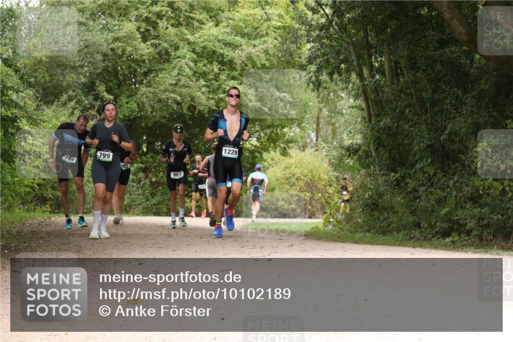 30.08.2026 - Elbe Triathlon Hamburg Antke Förster http://msf.ph/oto/10102189 30.08.2026 11:26:47 Laufen 49, 799, 967, 1229 meine-sportfotos.de