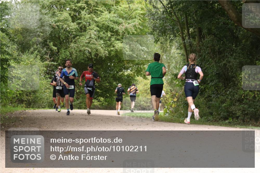 30.08.2026 - Elbe Triathlon Hamburg Antke Förster http://msf.ph/oto/10102211 30.08.2026 11:27:04 Laufen 1183, 48, 83 meine-sportfotos.de