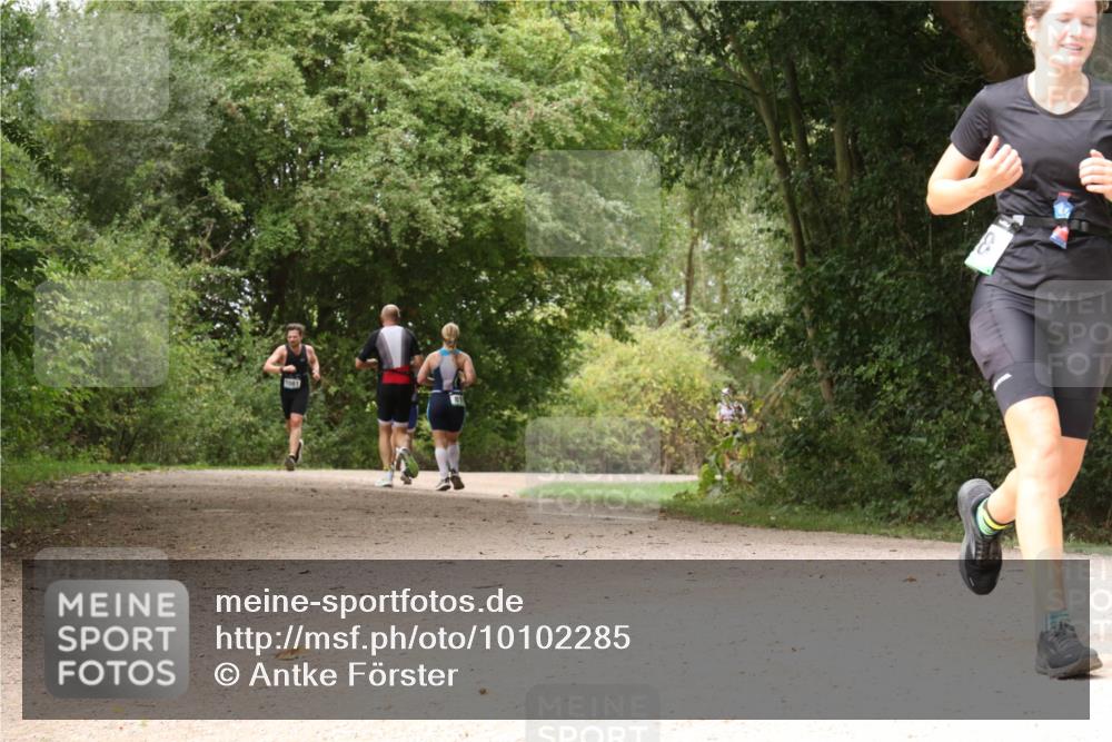 30.08.2026 - Elbe Triathlon Hamburg Antke Förster http://msf.ph/oto/10102285 30.08.2026 11:27:47 Laufen  meine-sportfotos.de