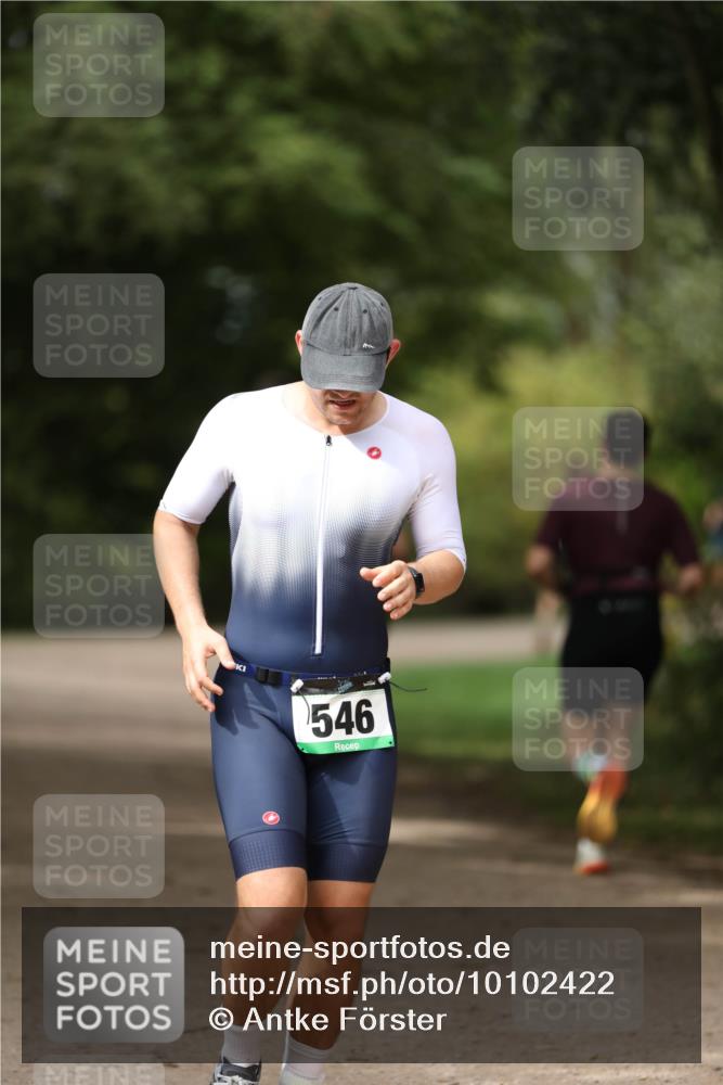 30.08.2026 - Elbe Triathlon Hamburg Antke Förster http://msf.ph/oto/10102422 30.08.2026 11:25:57 Laufen 546 meine-sportfotos.de