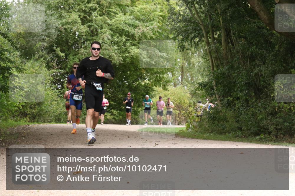 30.08.2026 - Elbe Triathlon Hamburg Antke Förster http://msf.ph/oto/10102471 30.08.2026 11:29:52 Laufen 1369, 086 meine-sportfotos.de