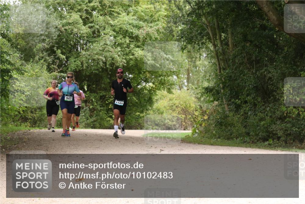 30.08.2026 - Elbe Triathlon Hamburg Antke Förster http://msf.ph/oto/10102483 30.08.2026 11:30:00 Laufen 1189, 947 meine-sportfotos.de