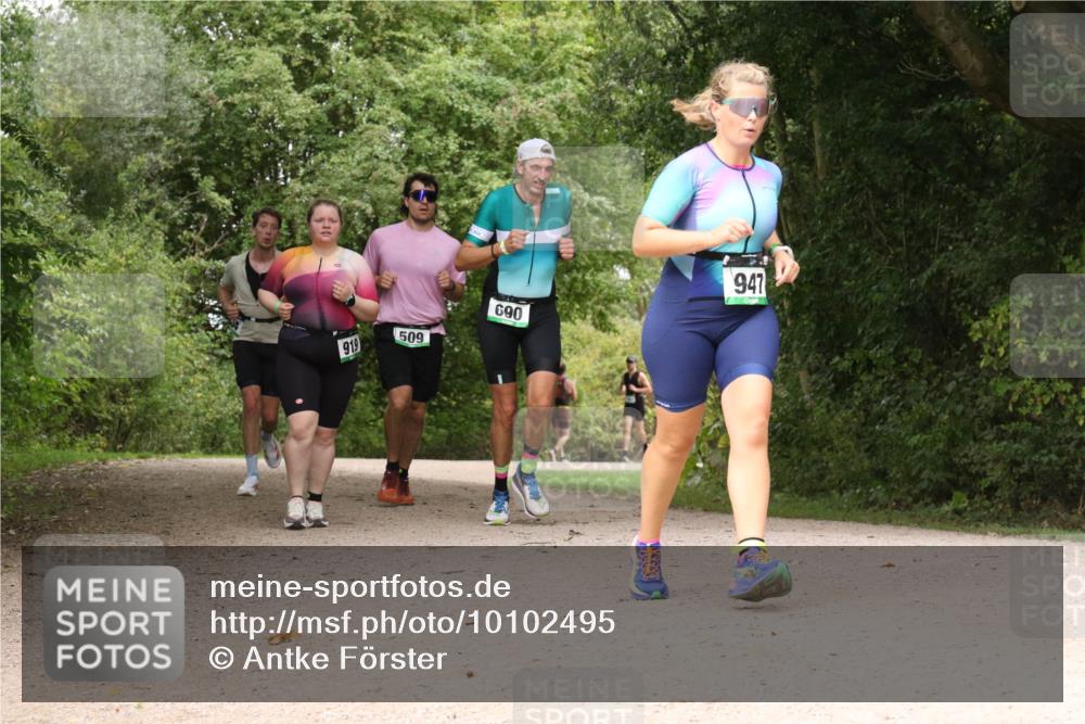 30.08.2026 - Elbe Triathlon Hamburg Antke Förster http://msf.ph/oto/10102495 30.08.2026 11:30:05 Laufen 919, 509, 690, 947 meine-sportfotos.de