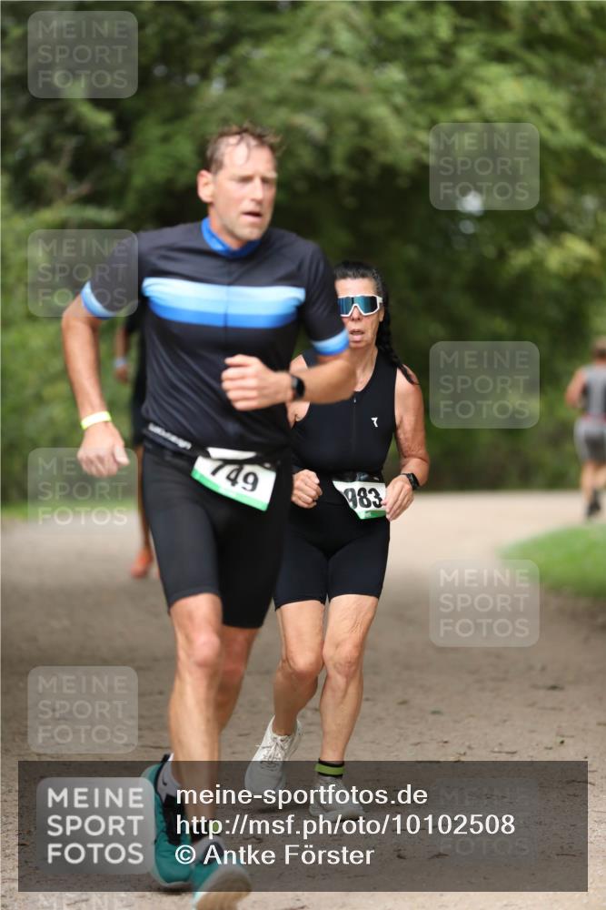 30.08.2026 - Elbe Triathlon Hamburg Antke Förster http://msf.ph/oto/10102508 30.08.2026 11:26:51 Laufen 749, 983 meine-sportfotos.de