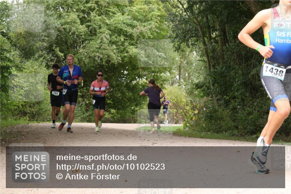 30.08.2026 - Elbe Triathlon Hamburg Antke Förster http://msf.ph/oto/10102523 30.08.2026 11:30:32 Laufen 794, 26, 1438 meine-sportfotos.de
