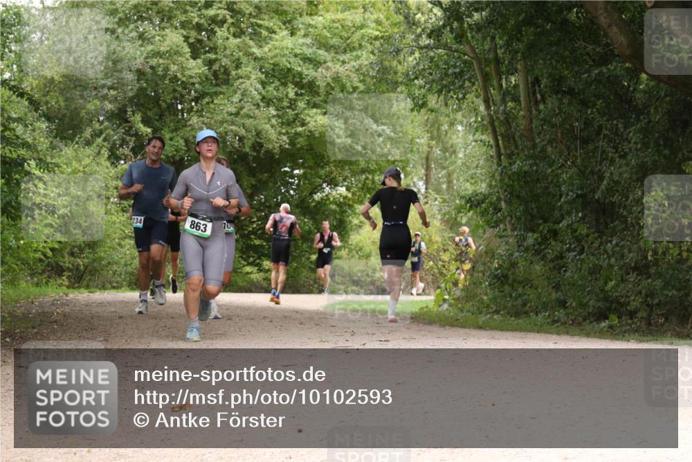 30.08.2026 - Elbe Triathlon Hamburg Antke Förster http://msf.ph/oto/10102593 30.08.2026 11:31:23 Laufen 234, 863, 70 meine-sportfotos.de