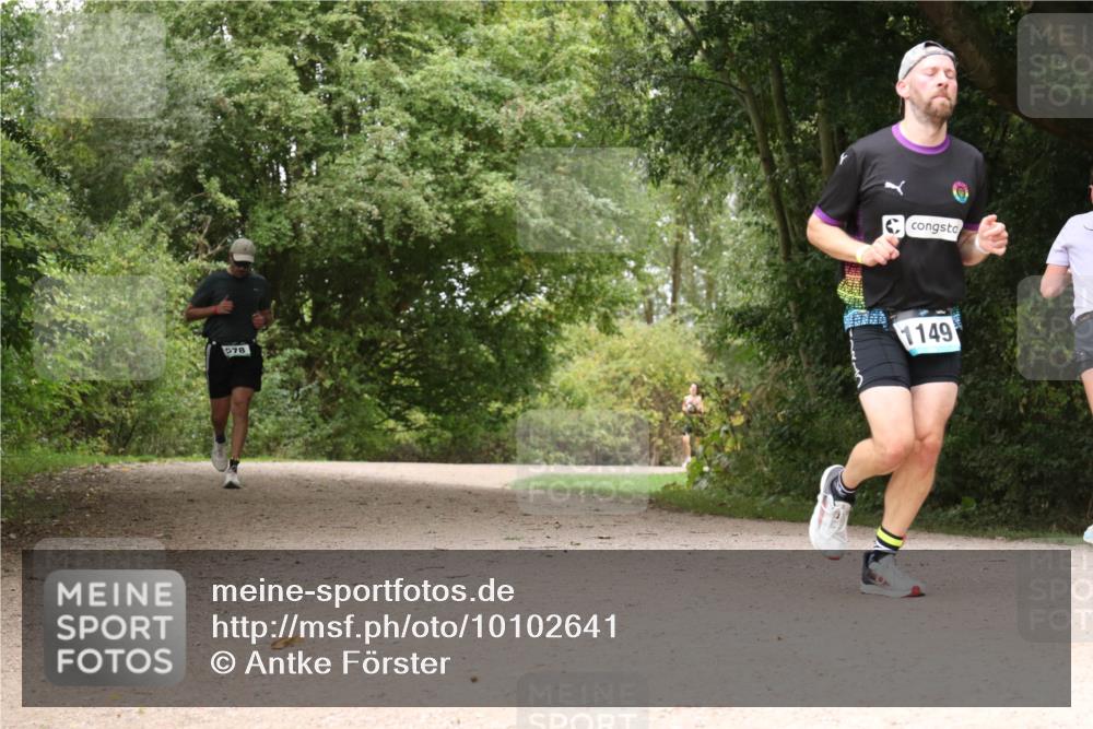 30.08.2026 - Elbe Triathlon Hamburg Antke Förster http://msf.ph/oto/10102641 30.08.2026 11:31:57 Laufen 578, 1149 meine-sportfotos.de