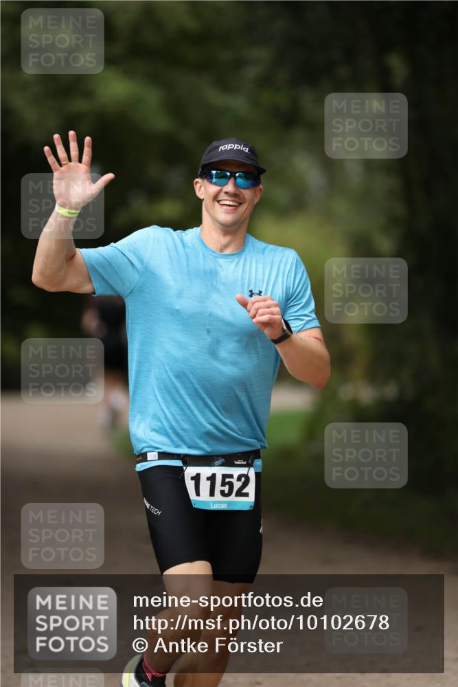 30.08.2026 - Elbe Triathlon Hamburg Antke Förster http://msf.ph/oto/10102678 30.08.2026 11:28:39 Laufen 1152 meine-sportfotos.de
