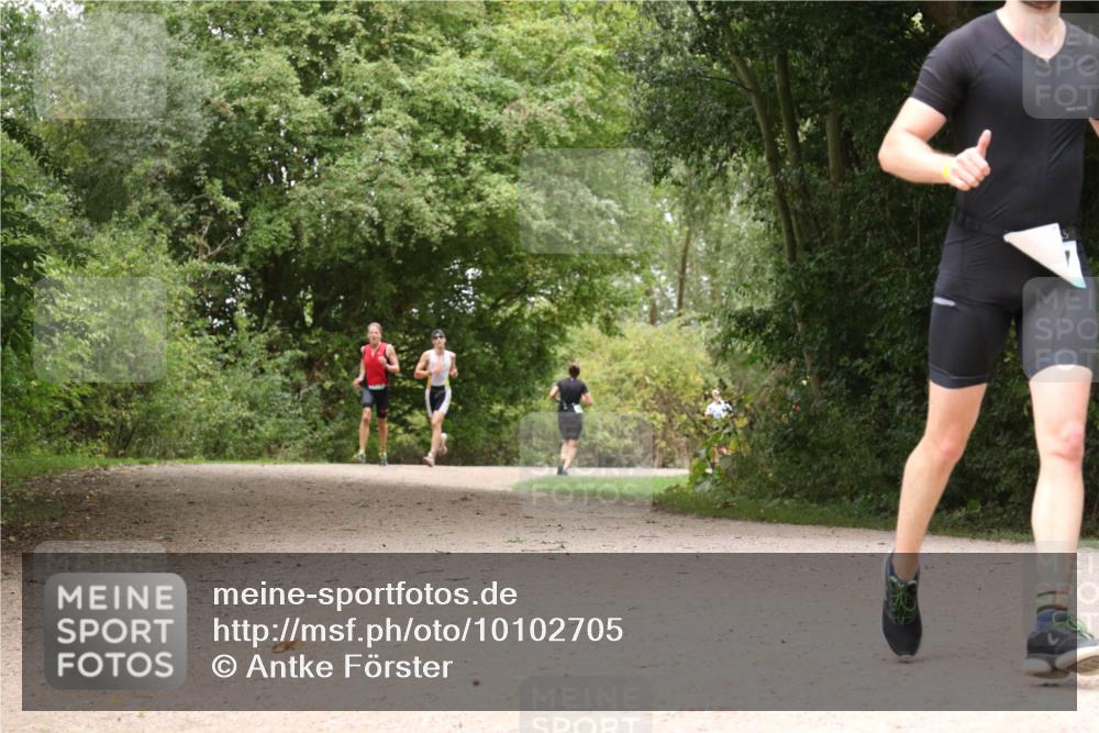 30.08.2026 - Elbe Triathlon Hamburg Antke Förster http://msf.ph/oto/10102705 30.08.2026 11:32:58 Laufen  meine-sportfotos.de