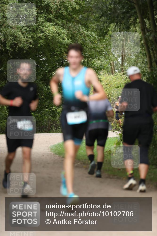 30.08.2026 - Elbe Triathlon Hamburg Antke Förster http://msf.ph/oto/10102706 30.08.2026 11:29:12 Laufen  meine-sportfotos.de