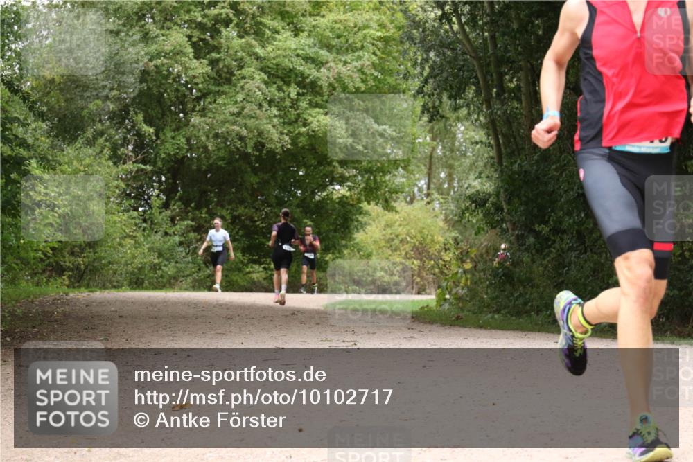 30.08.2026 - Elbe Triathlon Hamburg Antke Förster http://msf.ph/oto/10102717 30.08.2026 11:33:09 Laufen  meine-sportfotos.de
