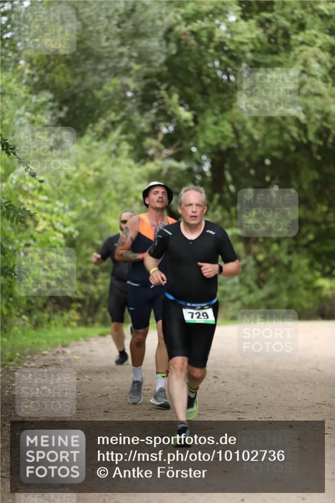 30.08.2026 - Elbe Triathlon Hamburg Antke Förster http://msf.ph/oto/10102736 30.08.2026 11:29:25 Laufen 2, 729 meine-sportfotos.de