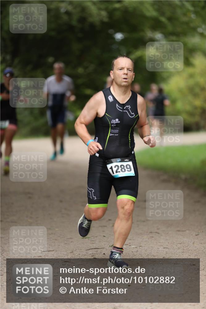 30.08.2026 - Elbe Triathlon Hamburg Antke Förster http://msf.ph/oto/10102882 30.08.2026 11:31:14 Laufen 1289 meine-sportfotos.de